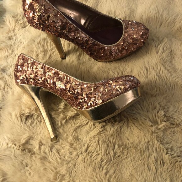 Rose Gold Sparkling High Heels - Picture 3 of 3